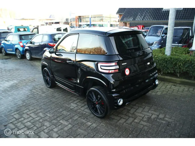 Ligier JS60 Brommobiel Ultimate Sun 2023 Diesel 3
