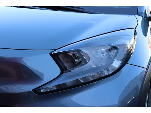 Toyota Aygo X 1.0 VVT-i MT Play 2025 Benzine 26