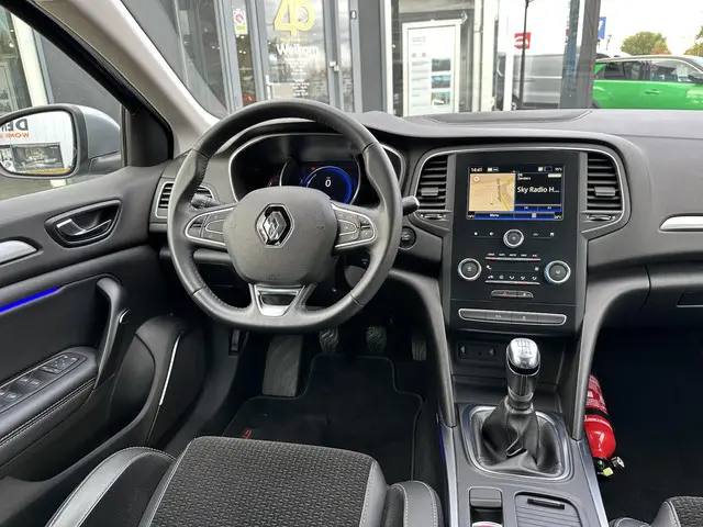 Renault Mégane TCe 100 Intens 2018 Benzine 8