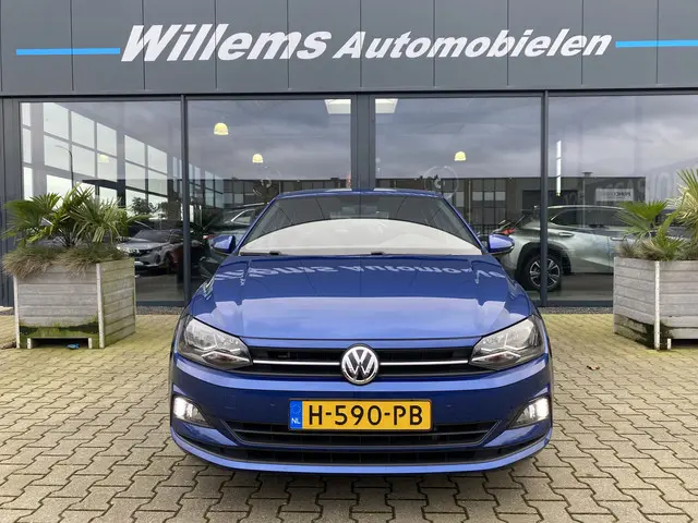 Volkswagen Polo 1.0 TSI Comfortline Business 2020 Benzine 2
