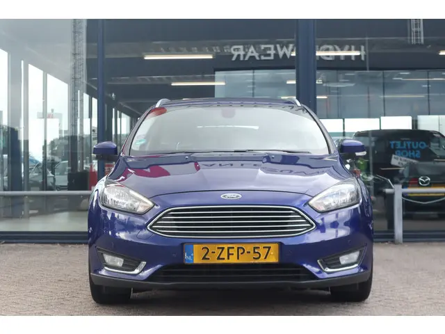 Ford Focus Wagon 1.0 First Edition 2015 Benzine 11