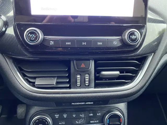 Ford Fiesta 1.0 EcoBoost Active X 2020 Benzine 26