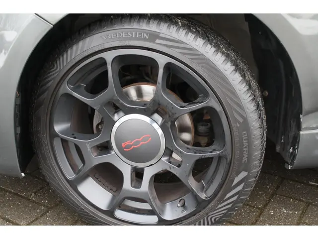 Fiat 500 1.2 Lounge SPORT - AIRCO - LM VELGEN 2013 Benzine 15