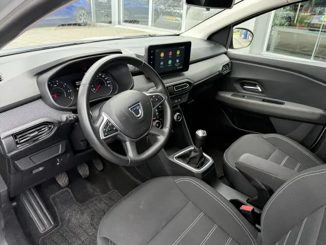 Dacia Jogger 1.0 TCe Comfort 7p. 2022 Benzine 6
