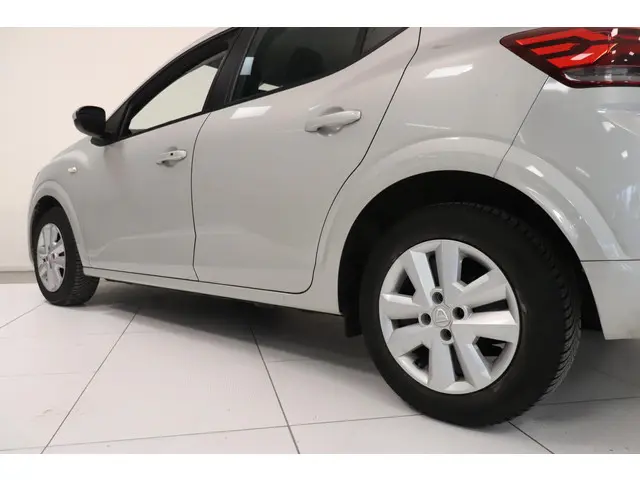 Dacia Sandero 1.0 TCe 100 Bi-Fuel Comfort 2021 Benzine 24