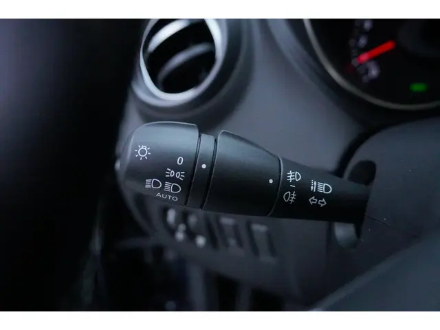 Renault Captur 1.3 TCe Intens 2019 Benzine 27