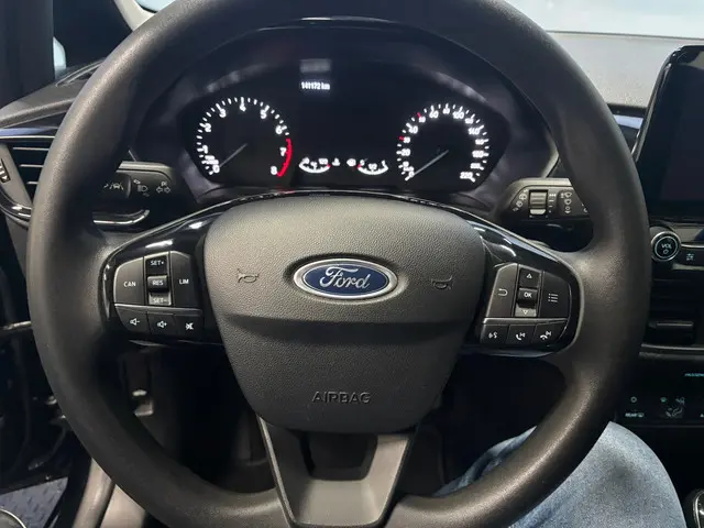 Ford Fiesta 1.1 Airco | PDC | Carplay 2018 Benzine 25