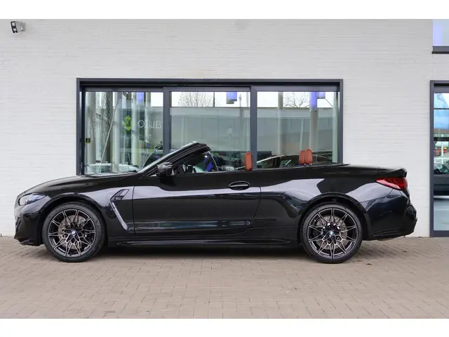 BMW M4 Cabrio Competition 2026 Benzine 5