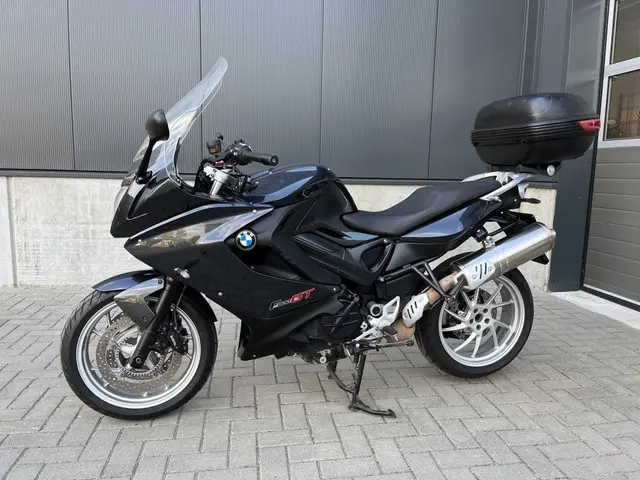 BMW F 800 GT 2