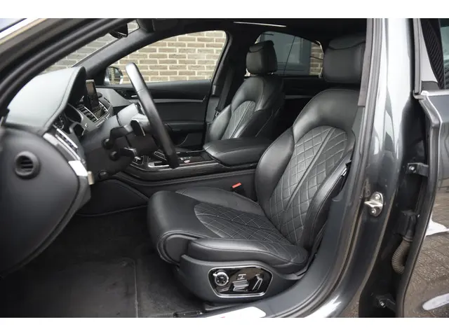 Audi S8 4.0 TFSI S8 quattro Pro Line+ 2013 Benzine 4