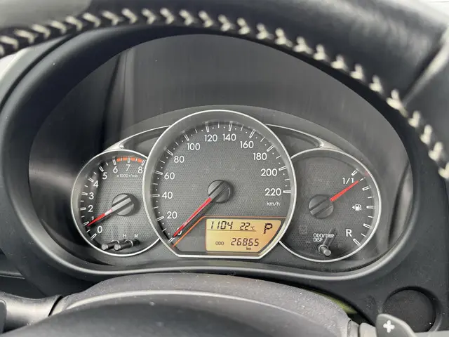 Toyota Verso-S 1.3 VVT-I ASPIRATION 2014 Benzine 21