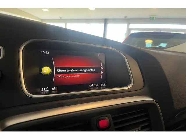 Volvo V40 T2 Polar+ Automaat 2019 Benzine 25