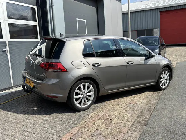 Volkswagen Golf 1.4 TSI Highline 2016 Benzine 5
