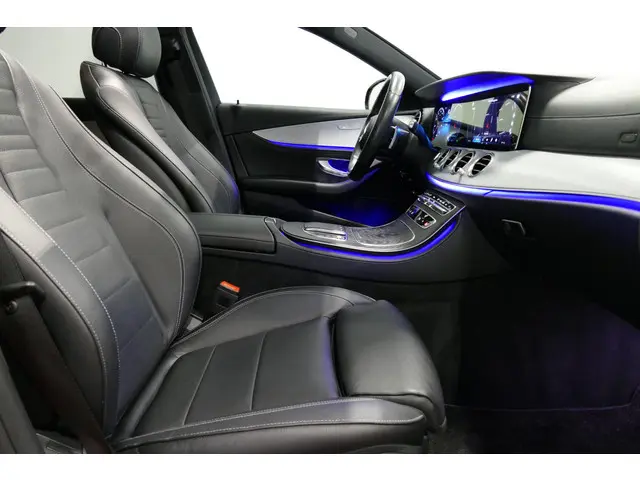 Mercedes-Benz E-Klasse 200 AMG Line 2020 Benzine 29