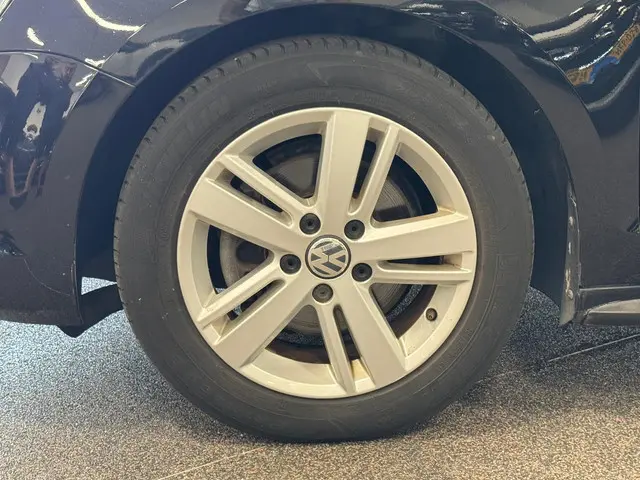 Volkswagen Jetta 1.4 TSI Hybrid 2013 Hybride Benzine 9