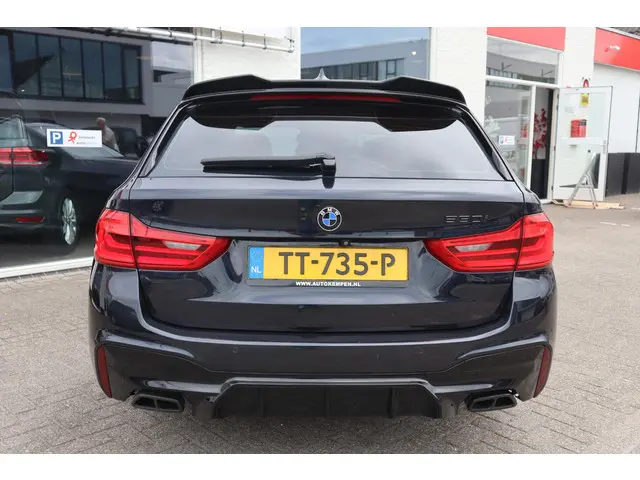 BMW 5 Serie Touring 530i High Executive 2018 Benzine 36