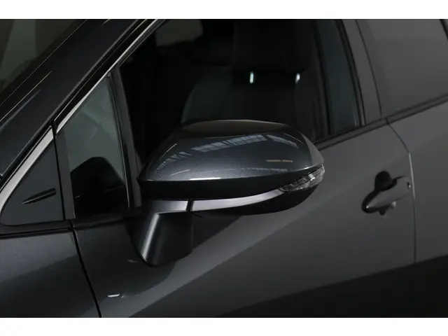 Toyota Corolla Hybrid 140 Dynamic 2025 Hybride Benzine 36