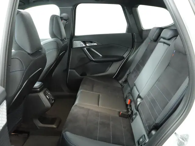 BMW iX1 eDrive20 67 kWh 2024 Elektrisch 14