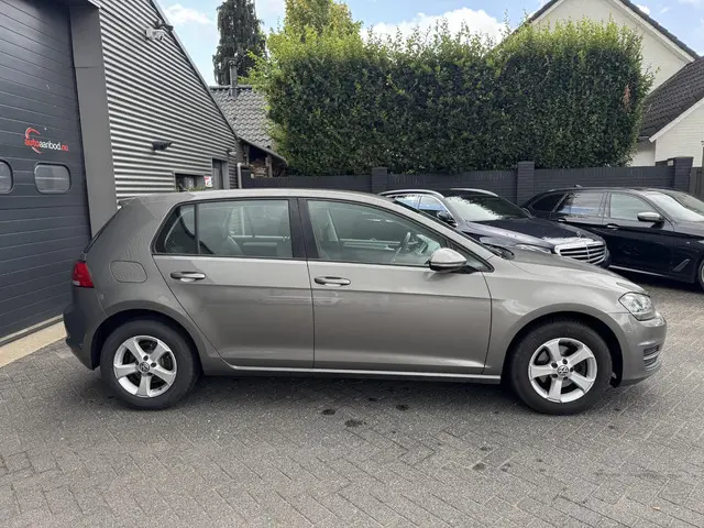 Volkswagen Golf 1.2 TSI Connected Series 2016 Benzine 4