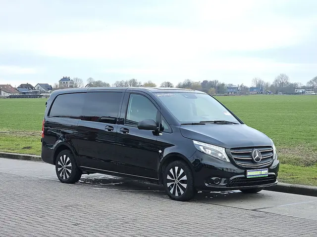 Mercedes-Benz Vito 114 2022 Diesel 4