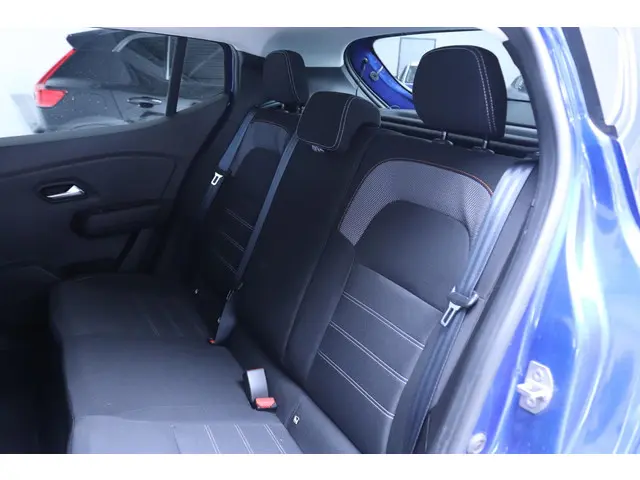 Dacia Sandero Stepway 1.0 TCe 90 Comfort 2022 Benzine 8