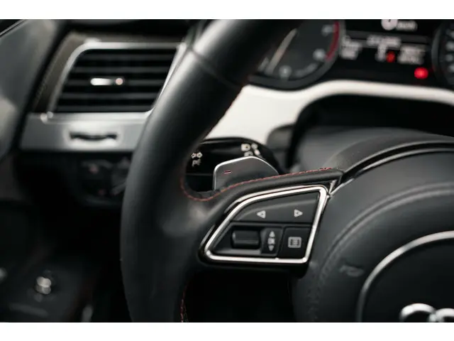 Audi S8 4.0 TFSI plus quattro Leer Pano Vol 2017 Benzine 24
