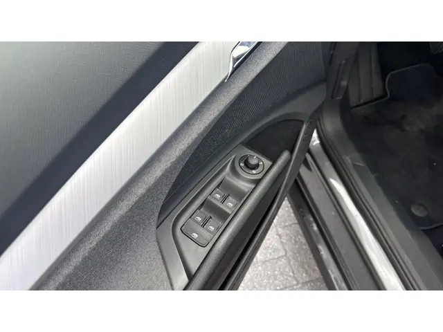 Škoda Enyaq iV 85 Selection 2024 Elektrisch 16