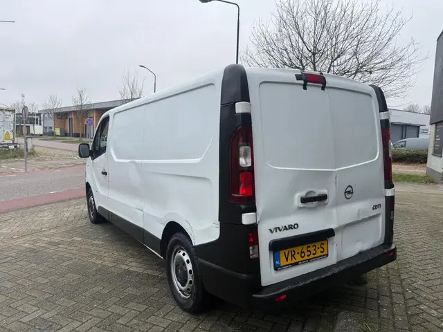 Opel Vivaro 1.6 CDTI L2H1 Edition 2015 Diesel 3
