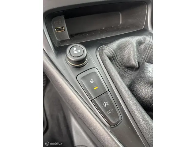 Ford Focus Wagon 1.0 ST-Line 2016 Benzine 13