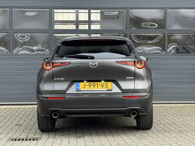 Mazda CX-30 2.0 E-SKYACTIV M HYBRID LUXURY 2020 Benzine 19