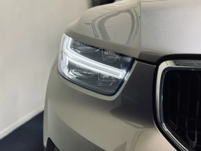 Volvo XC40 1.5 T2 Inscription Expr. Aut. 2021 Benzine 28