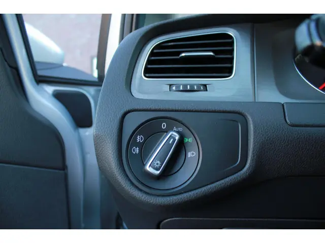 Volkswagen Golf 1.4 TSI ACT Highline 2013 Benzine 18