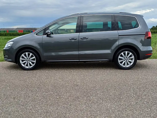 Volkswagen Sharan 2.0 TSI Highline 7 Pers. 2016 Benzine 9
