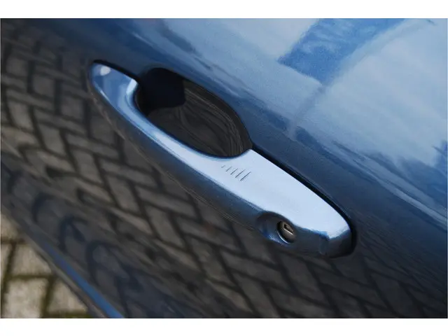 Ford Kuga 2.5 PHEV ST-Line X 2022 Hybride Benzine 10