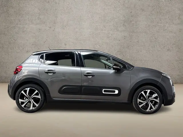 Citroën C3 1.2 PureTech Shine 2022 Benzine 4