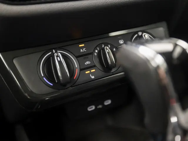 Škoda Fabia 1.0 TSI Sport 2022 Benzine 10