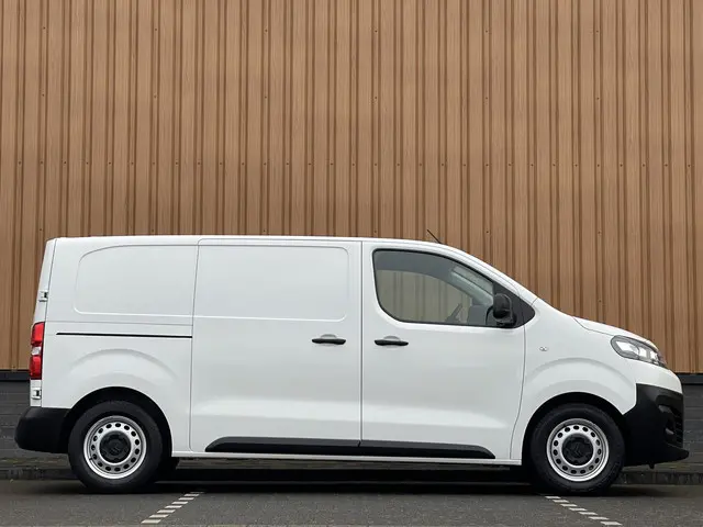 Citroën Jumpy 1.5 BlueHDI 100 M Club 2022 Diesel 4