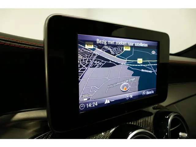 Mercedes-Benz C-Klasse 180 AMG Line 2018 Benzine 10