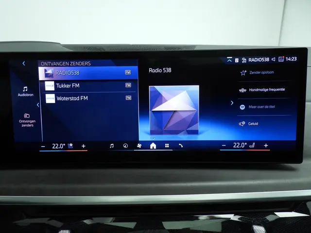 BMW X7 xDrive40i 2023 Benzine 39