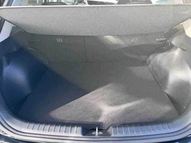 Kia Niro 1.6 GDi Hybrid DynamicLine 2024 Hybride Benzine 7