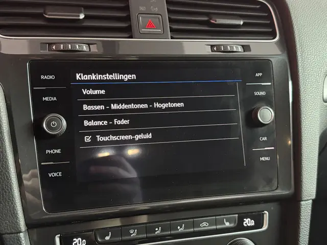 Volkswagen Golf 1.4 TSI Comfortline 2017 Benzine 47