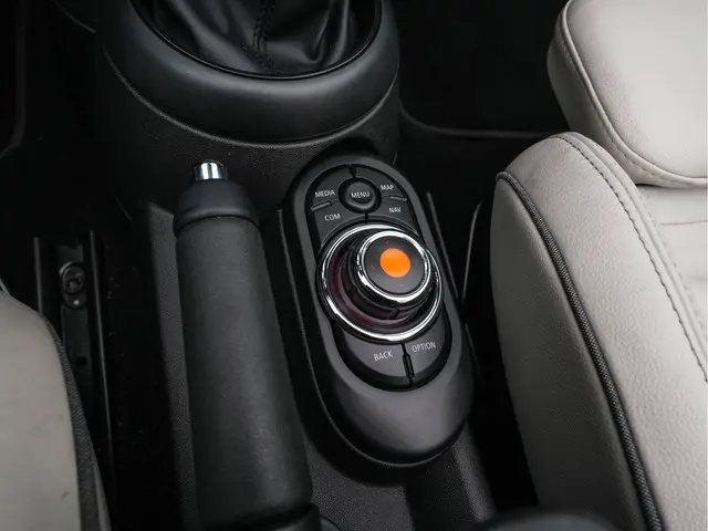 MINI Cooper Cabrio Mini 1.5 Chili 2019 Benzine 14