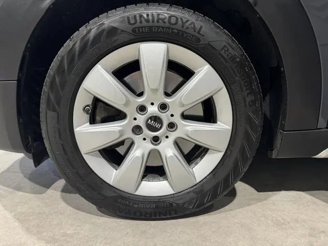 MINI Countryman 1.5 Cooper S ALL4 2019 Hybride Benzine 19