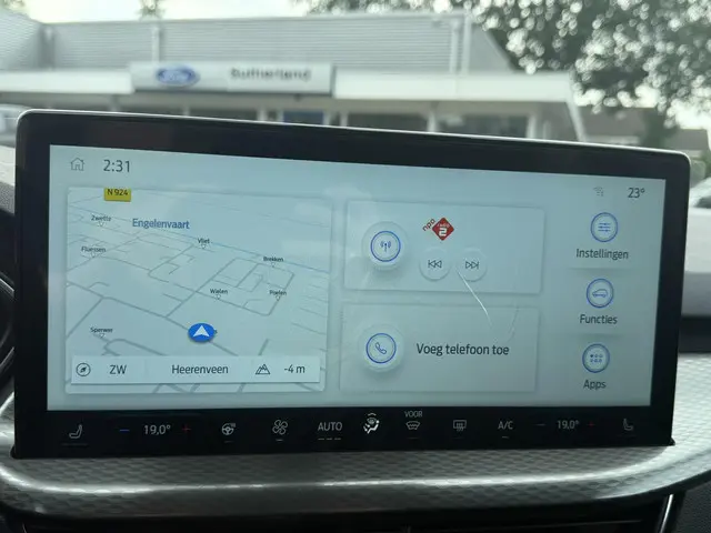 Ford Kuga 2.5 PHEV Titanium 2025 Hybride Benzine 19