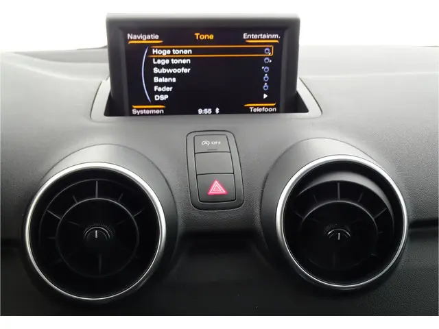 Audi A1 1.2 TFSI Sportback: 2014 Benzine 38