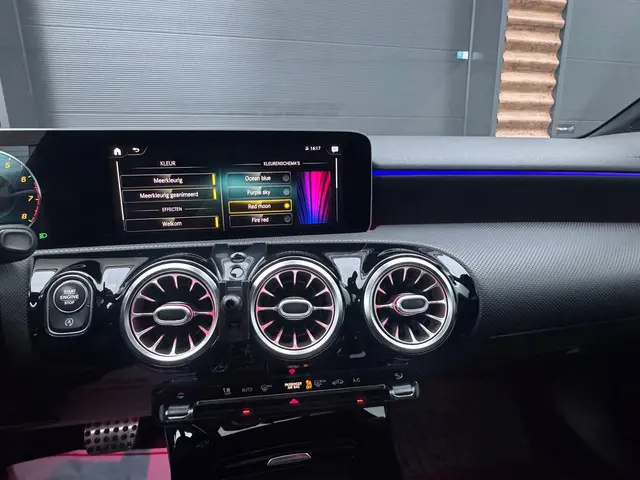Mercedes-Benz A-Klasse 180 Premium Plus 2020 Benzine 20