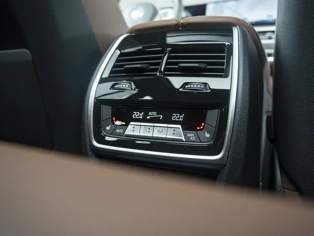 BMW X5 xDrive50e 2025 Hybride Benzine 53