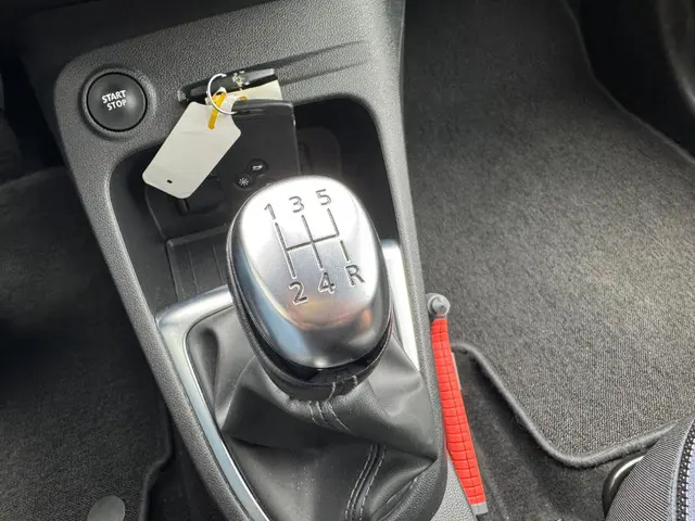 Renault Captur 0.9 TCe Intens 2019 Benzine 18