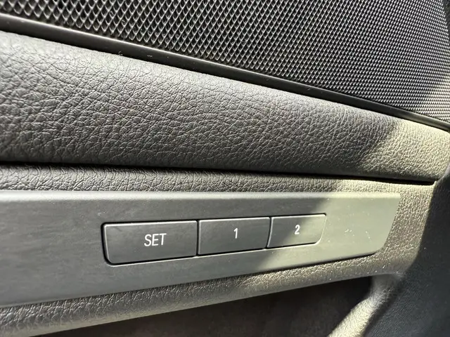 BMW 5 Serie 520i Luxury Edition 2016 Benzine 18