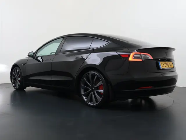 Tesla Model 3 Performance AWD 75 kWh 2019 Elektrisch 6